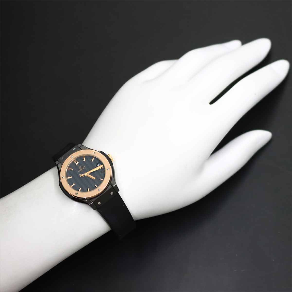 Classique Fusion 581.CO.1781.RX 750 PG Black Dial Ladies