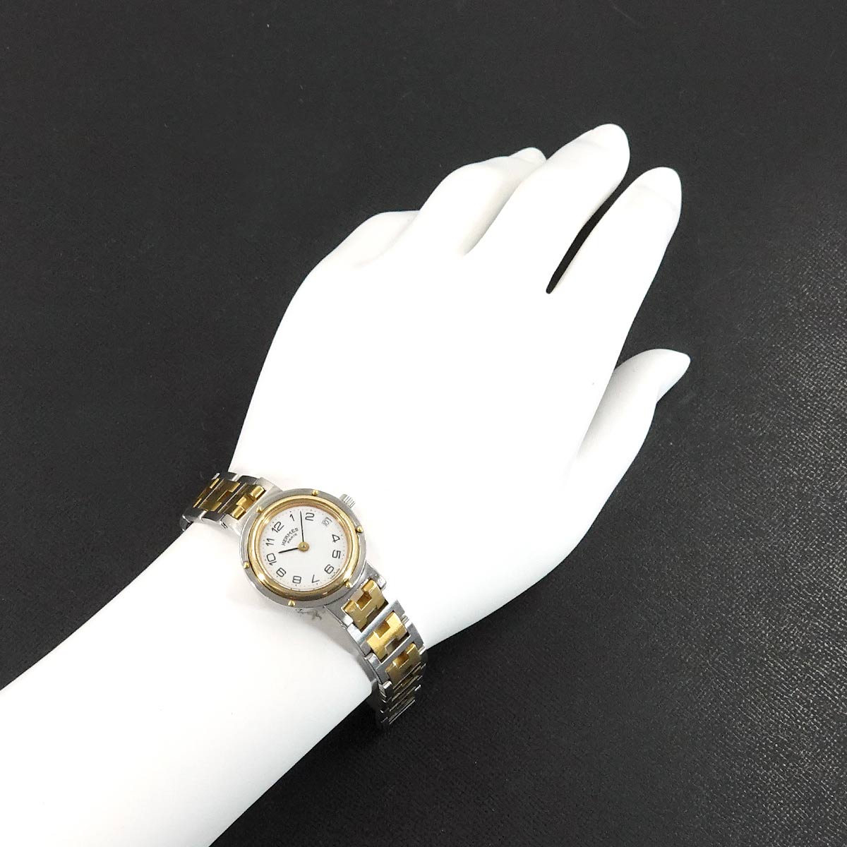 Clipper Quartz Date White Dial Ladies Watch
