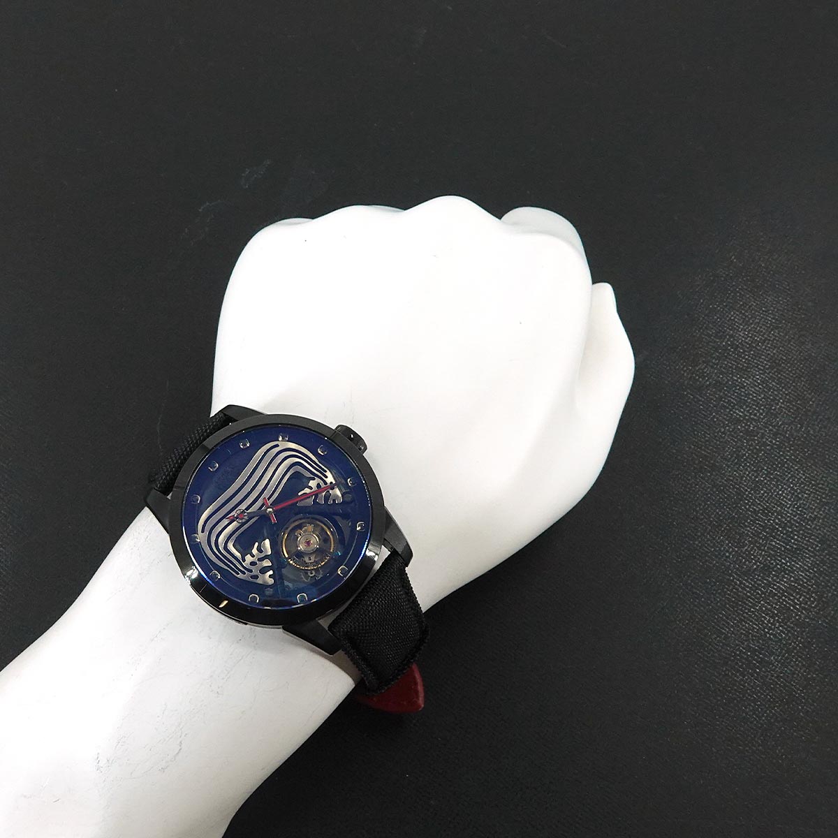 Super hero Star Wars 4894379600284 Hand Winding Mens Watch