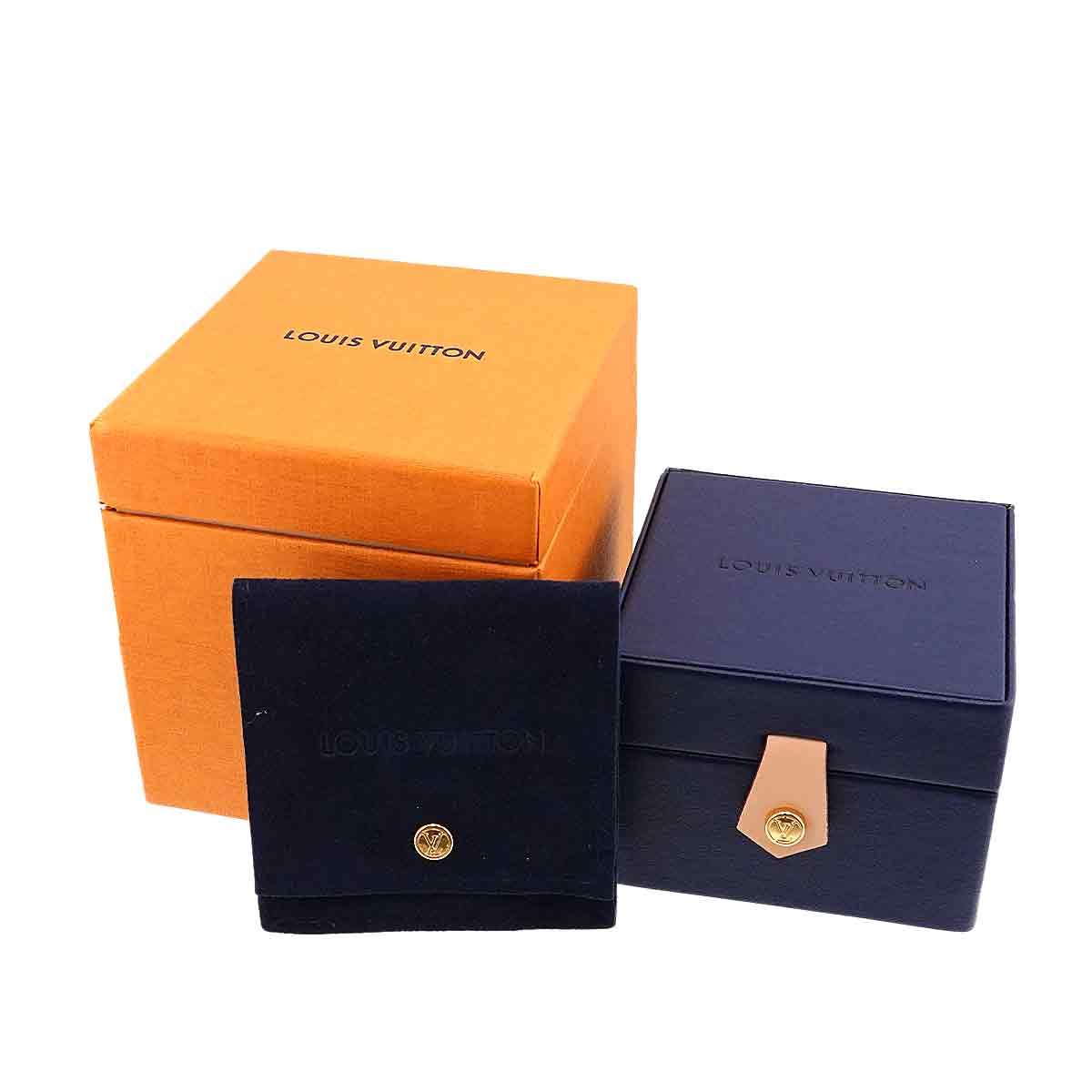 Earring Pierced 18K YG 750 One Piece only