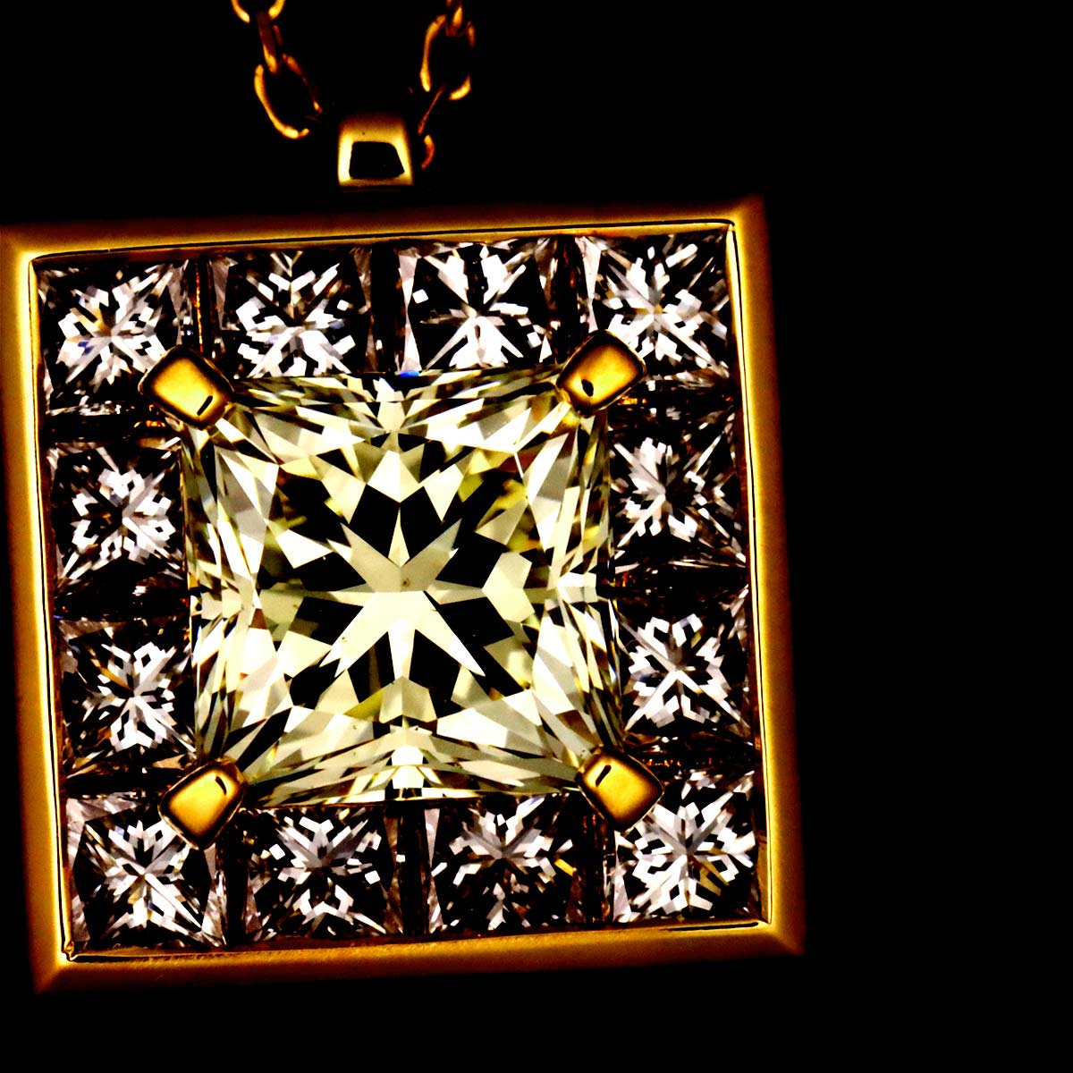 Diamond 1.25ct/0.81ct Necklace K18 YG 750