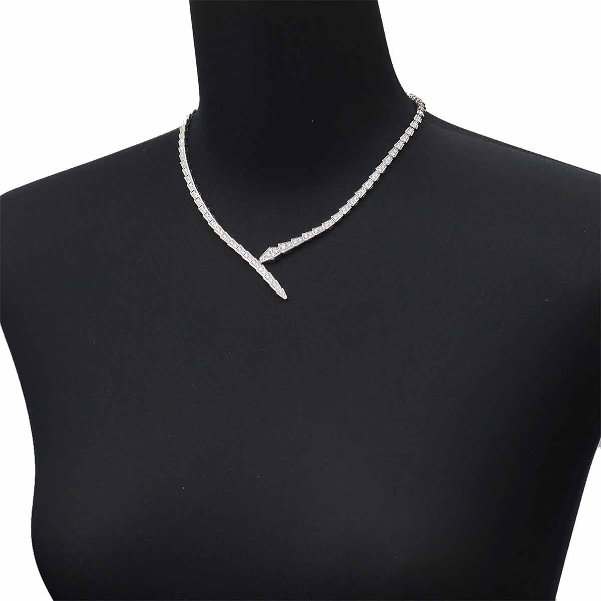 Serpenti Viper XL Diamond Necklace 18K White Gold 750 90303667