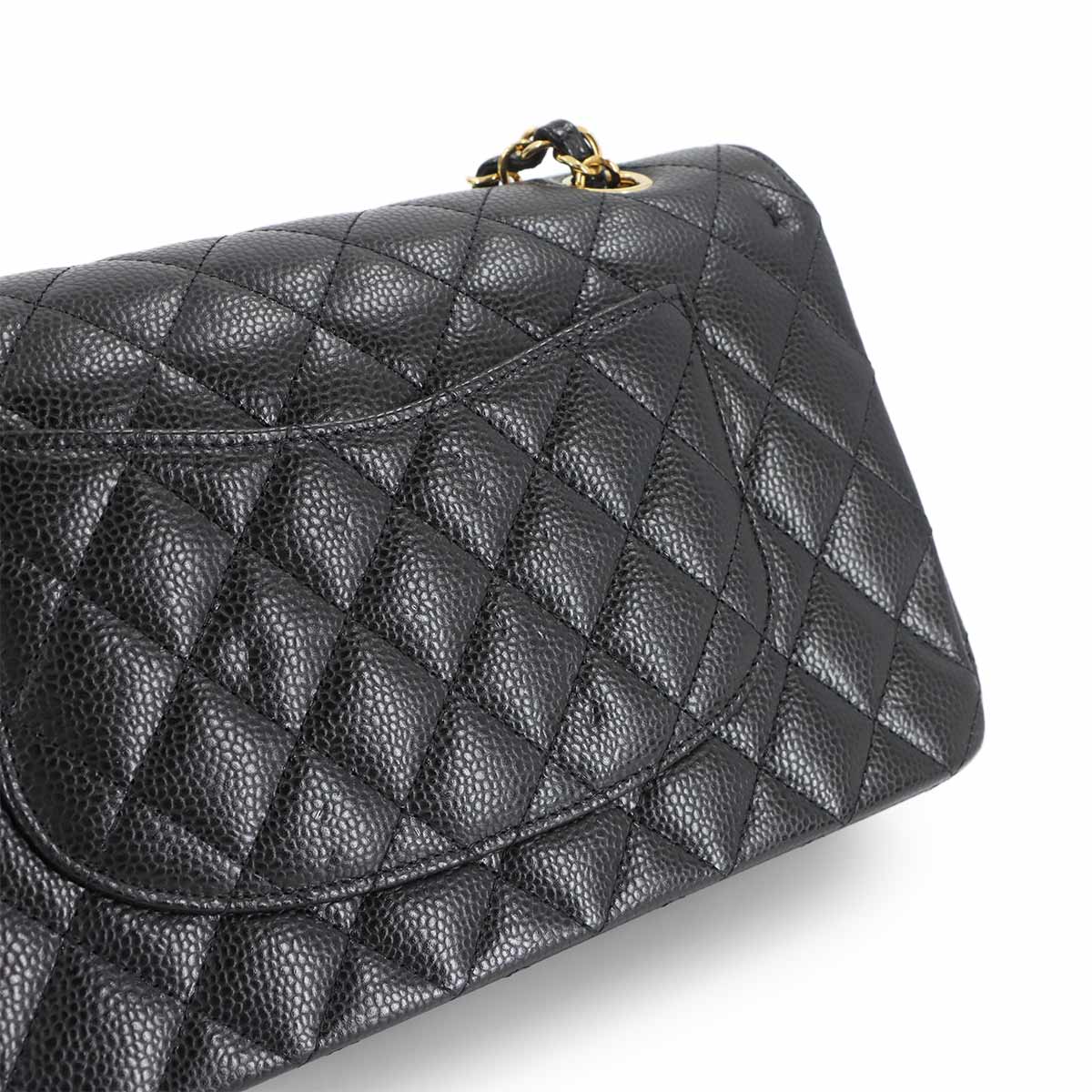 Matelasse 25 Chain Shoulder Bag Leather Black A01112 11.12