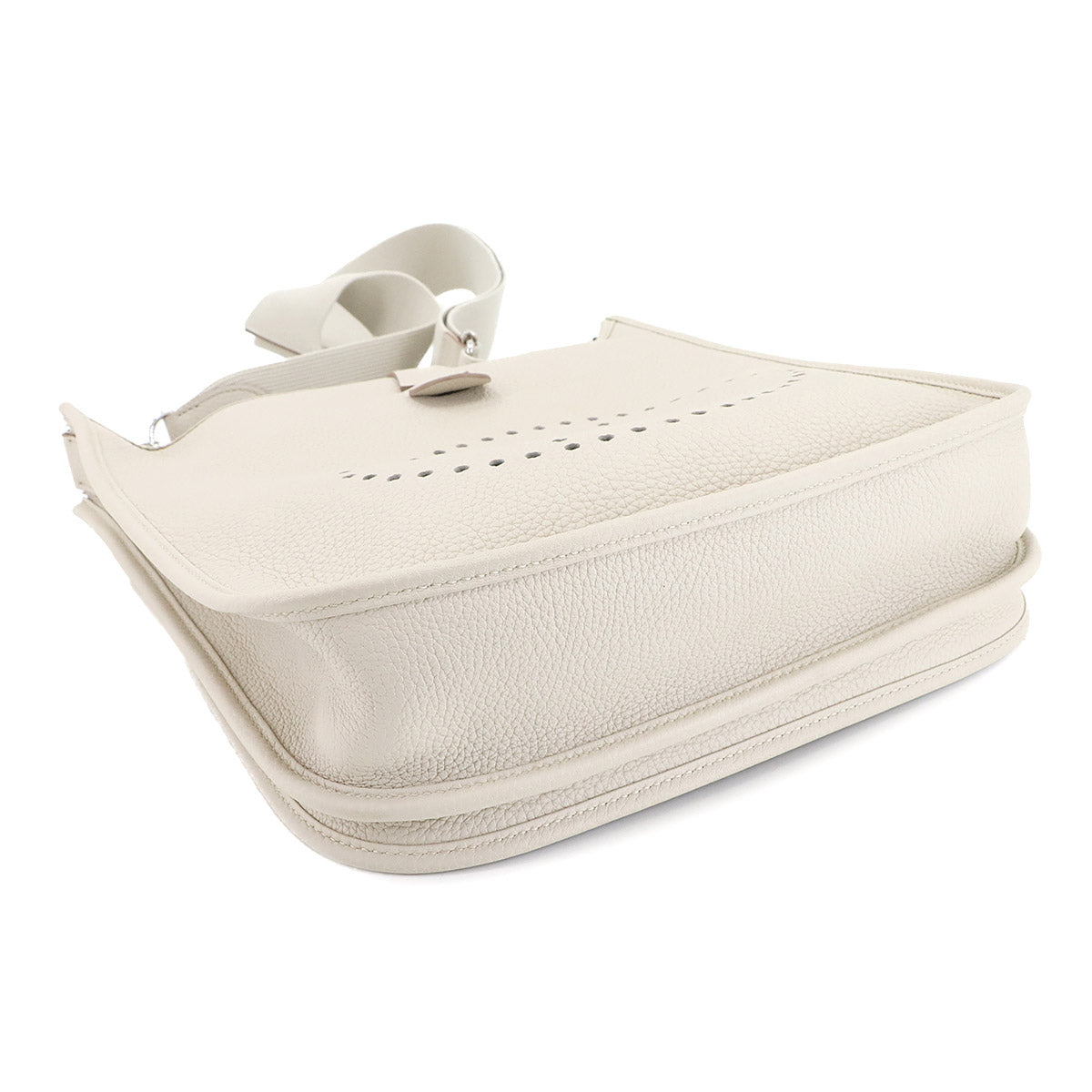 Everlyne 3 PM Shoulder Bag Taurillon Clemence Beton Purse