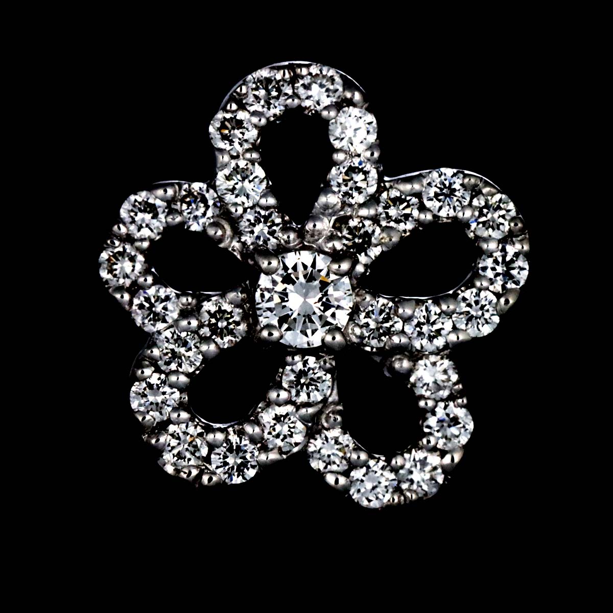 Diamond 0.22ct/0.22ct Earrings Pierced 18K WG 750