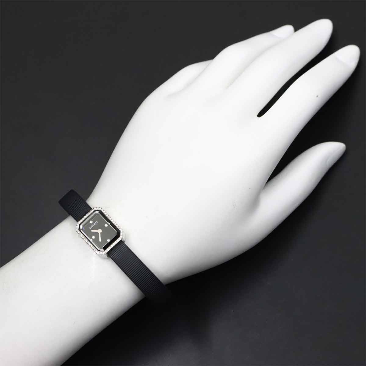 Premiere H2434 Bezel Diamond 4P Rubber Belt Black Dial Ladies