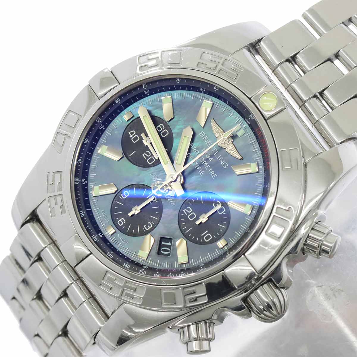 Chronomat 44 AB0111 Japan Limited 400 Date Black Shell Dial