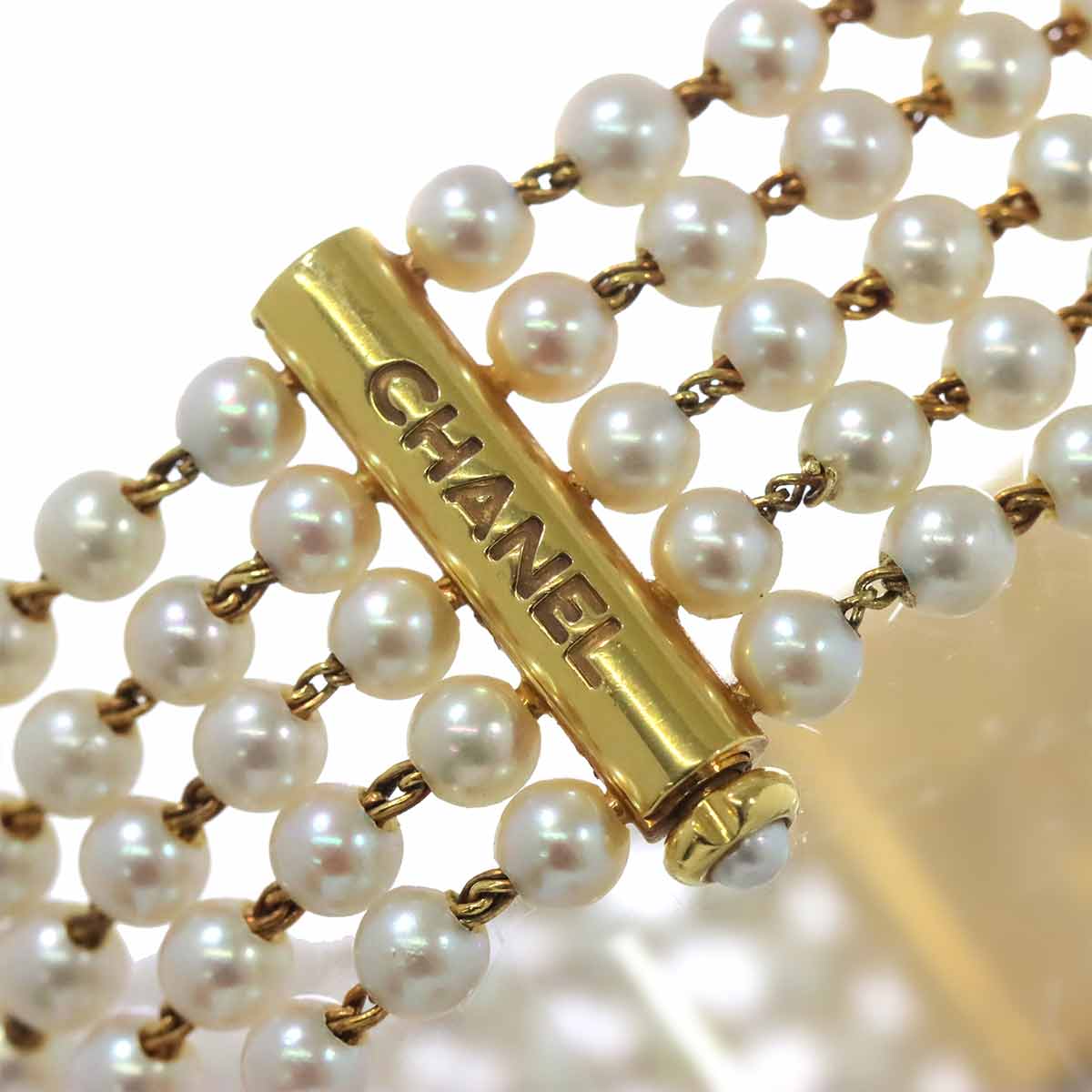 Mademoiselle Pearl Bracelet H0007 750 YG White Dial Ladies