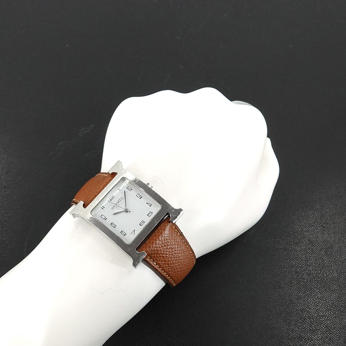 H Watch HH1 810 Quartz White Dial Mens Watch