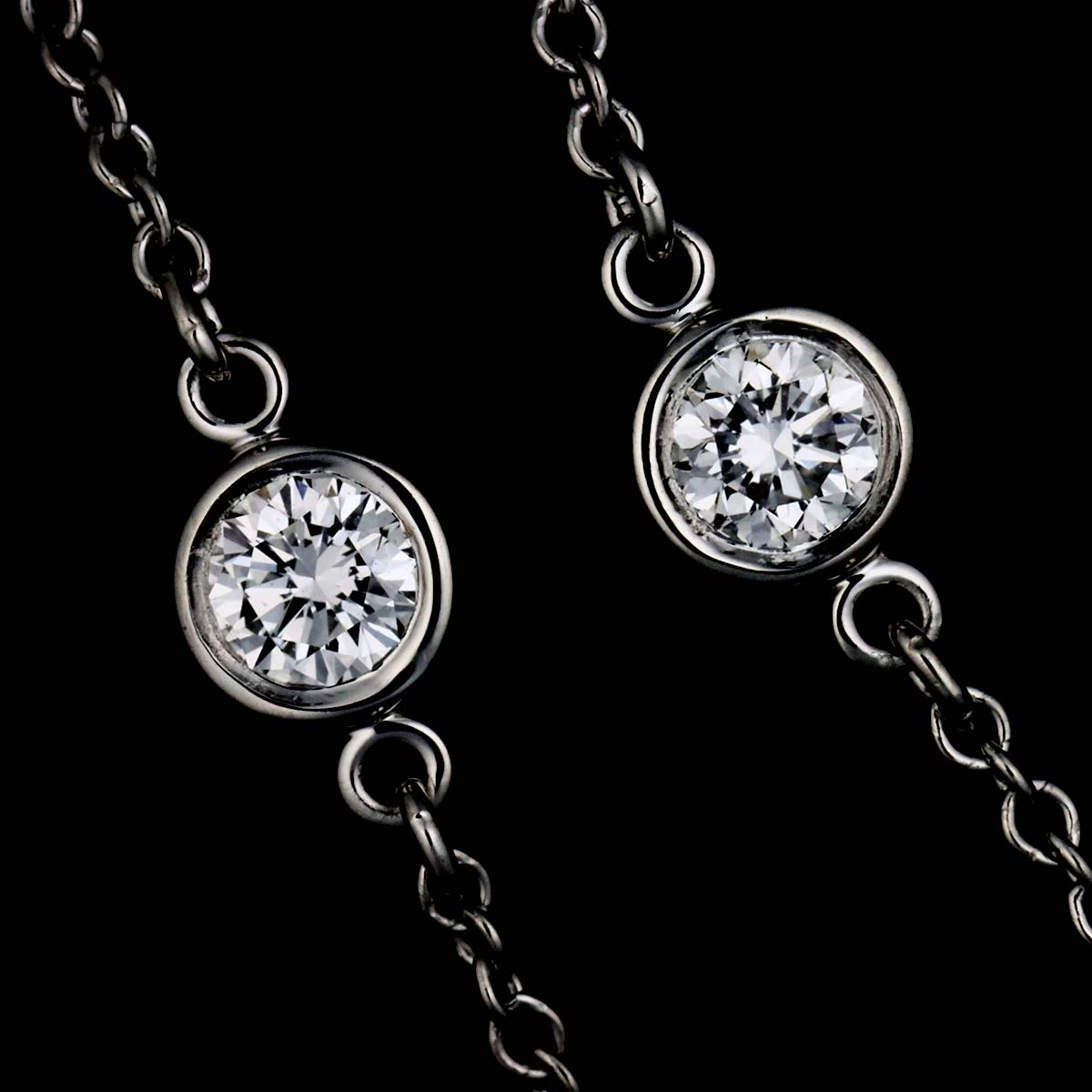 By The Yard Diamond 5P Bracelet Platinum