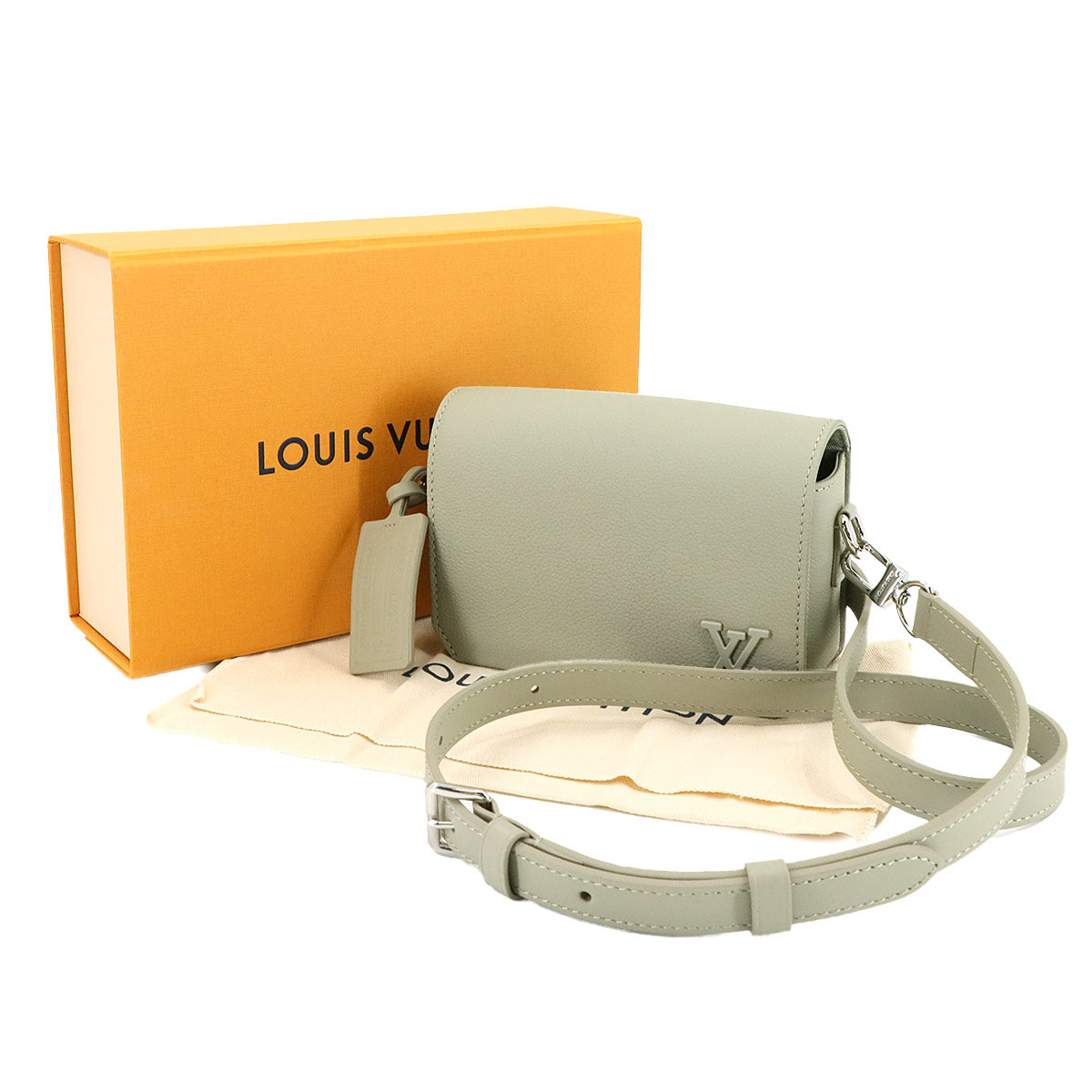 Aerogram Fastline Wearable Wallet Shoulder Bag Leather