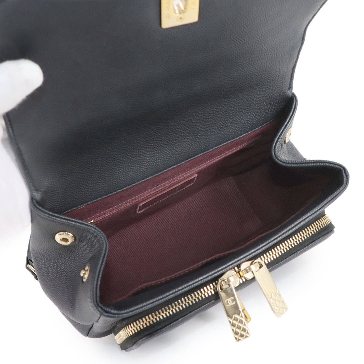 Matelasse Business Affinity Hand Chain Shoulder Bag Black A93749