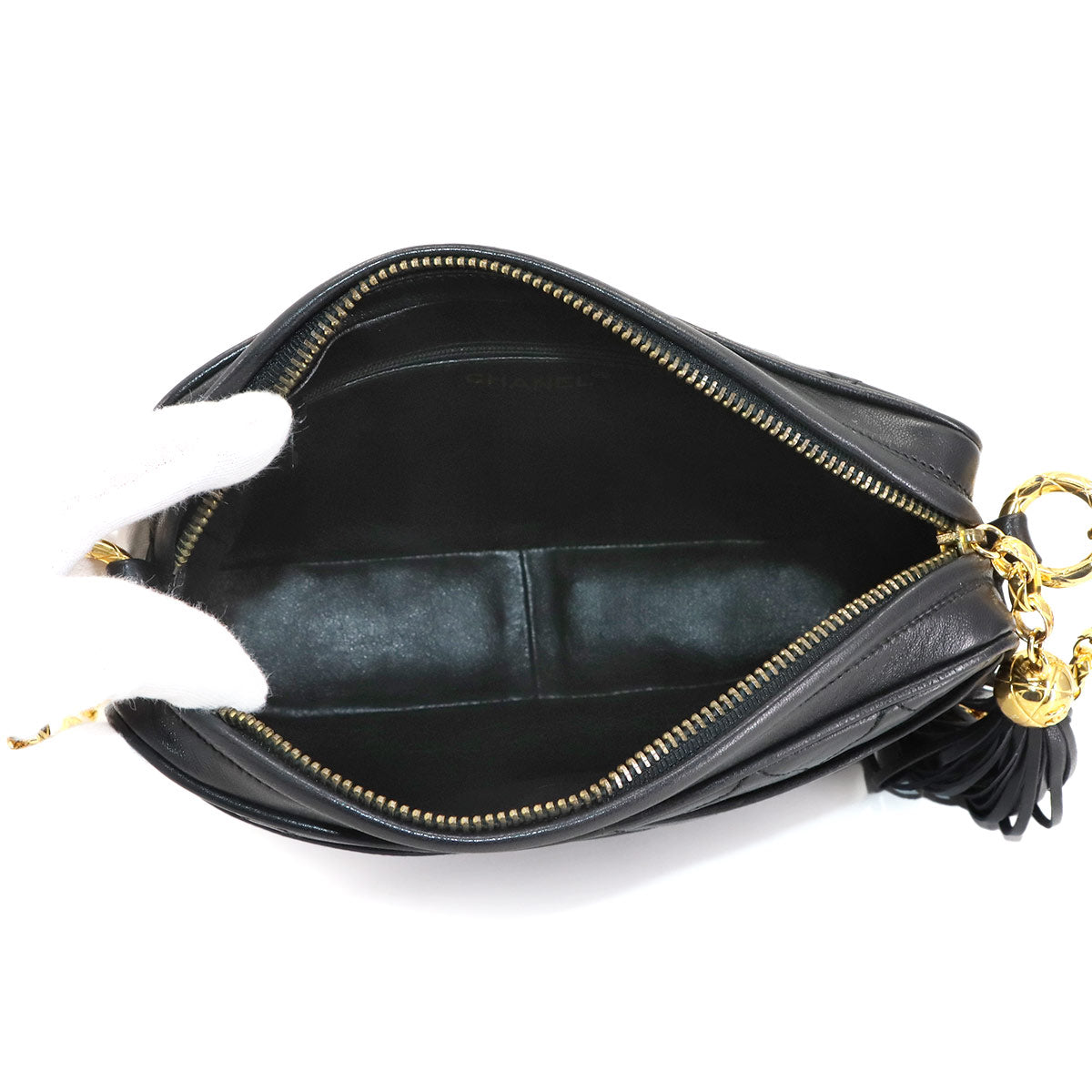 Matelasse Bijou Chain Shoulder Bag Fringe Leather Black