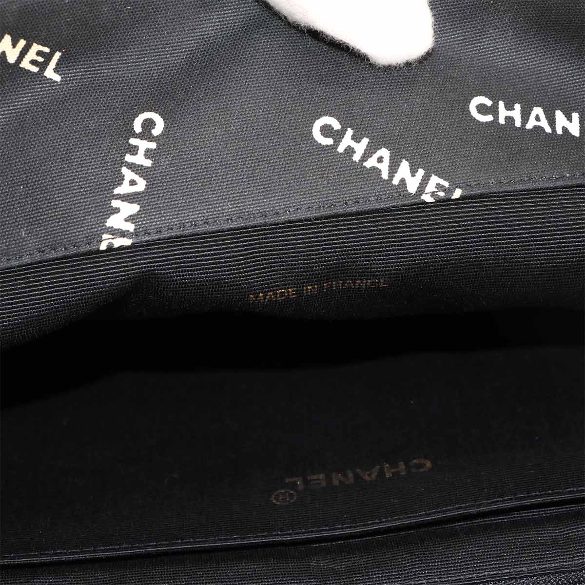 Matelasse Chain Tote Bag Canvas Black White Logos Vintage