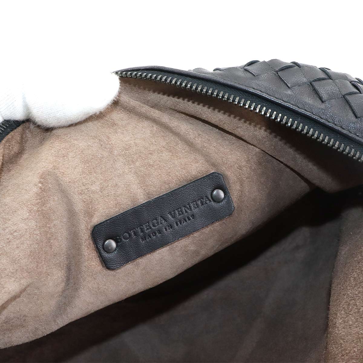 Intrecciato Shoulder Bag Leather Black 239988