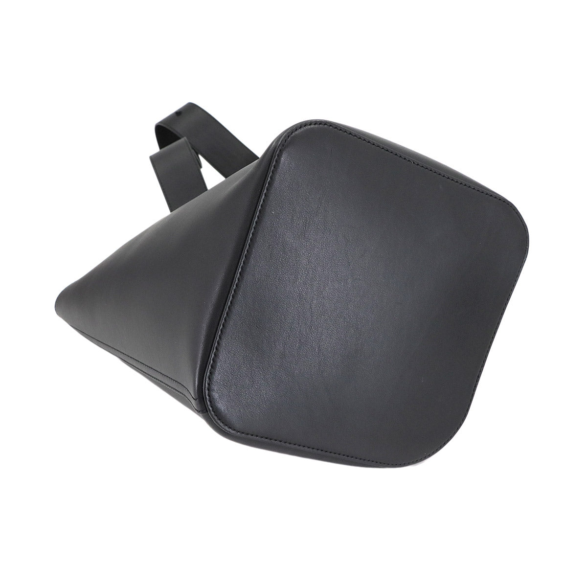 Pebble Bucket Bag Medium Shoulder Bag Leather Black Purse