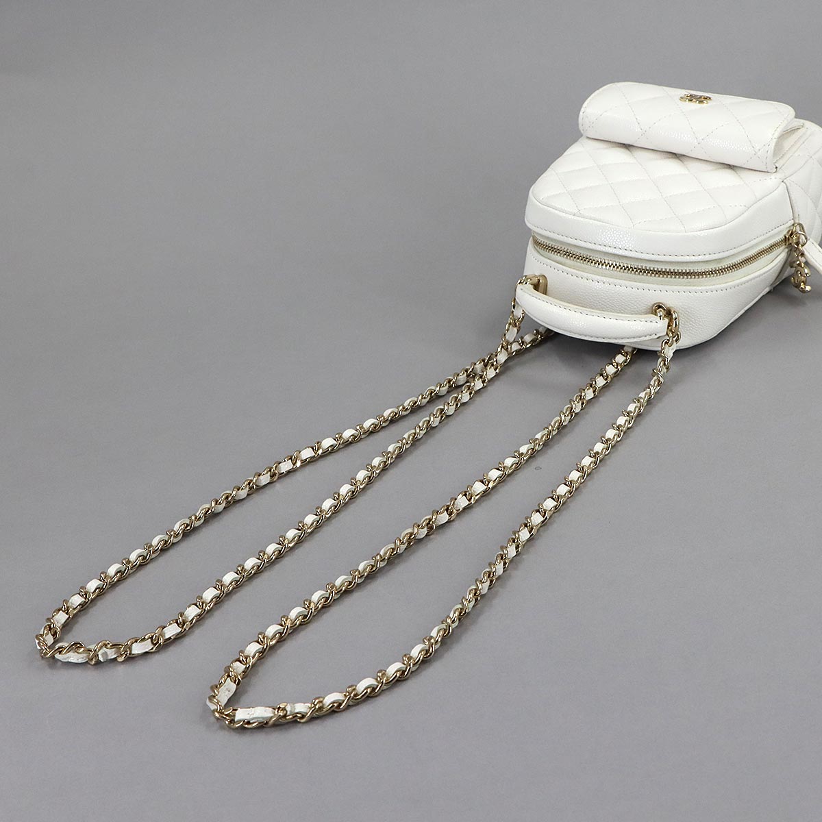 Matelasse Chain Mini Backpack Leather White AP3753