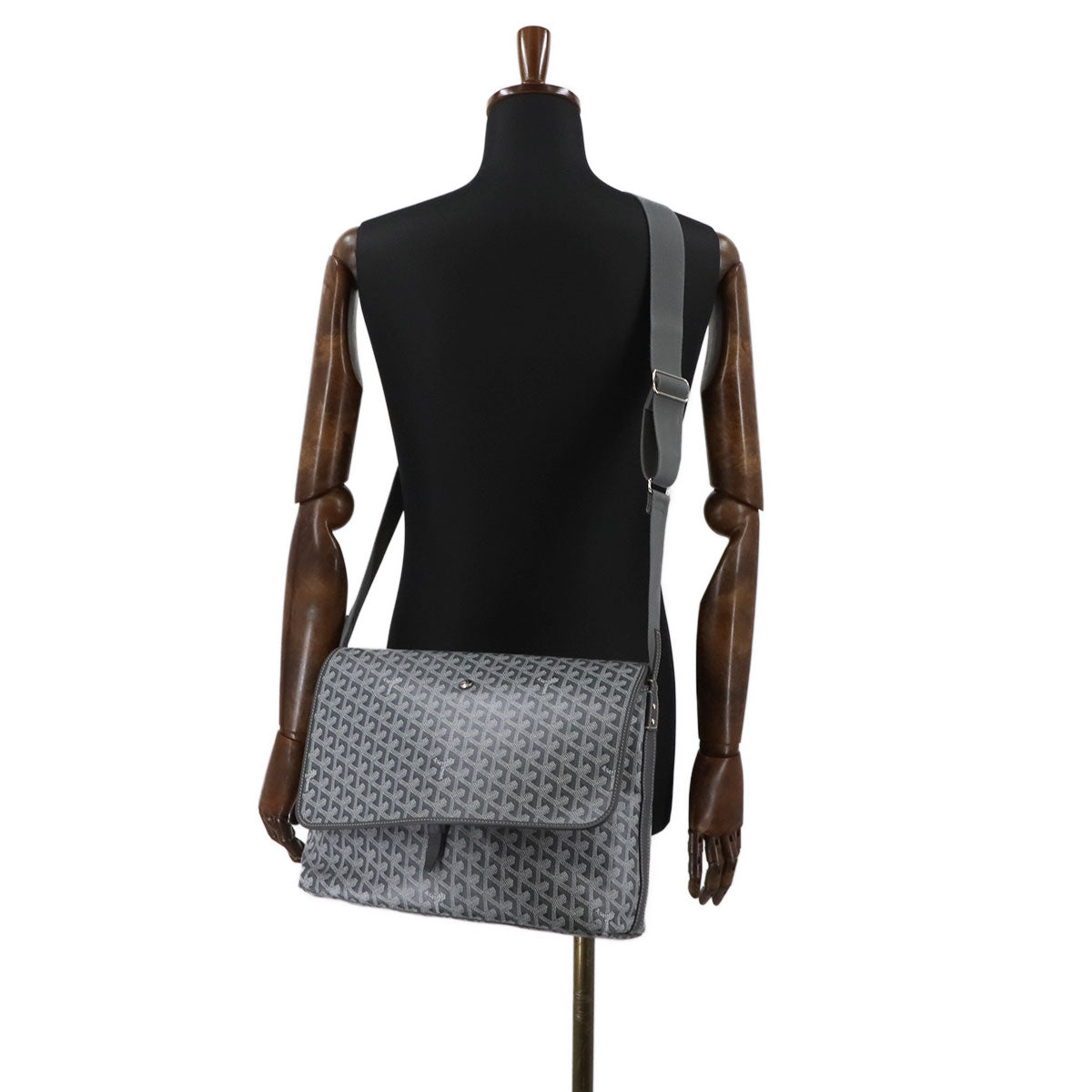 Capetien MM Shoulder Bag PVC Leather Gray Purse