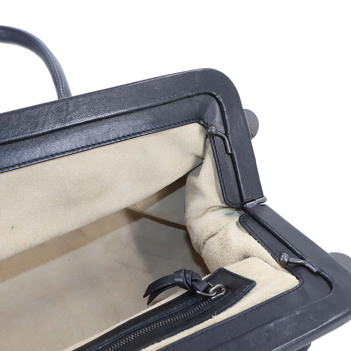 Intrecciato Hand Bag Leather Black 131670 Purse