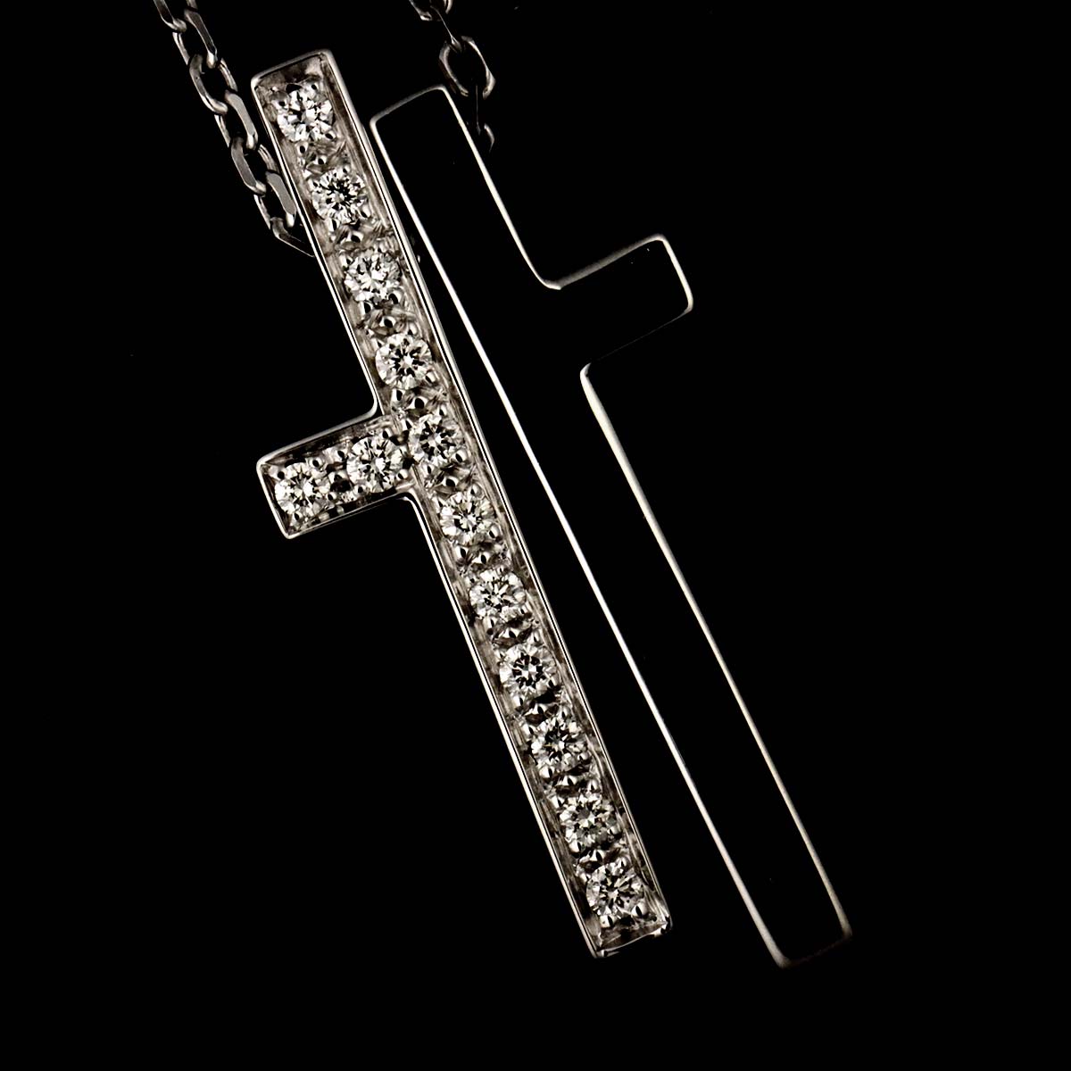 Separate Cross Diamond Necklace 18K White Gold 750