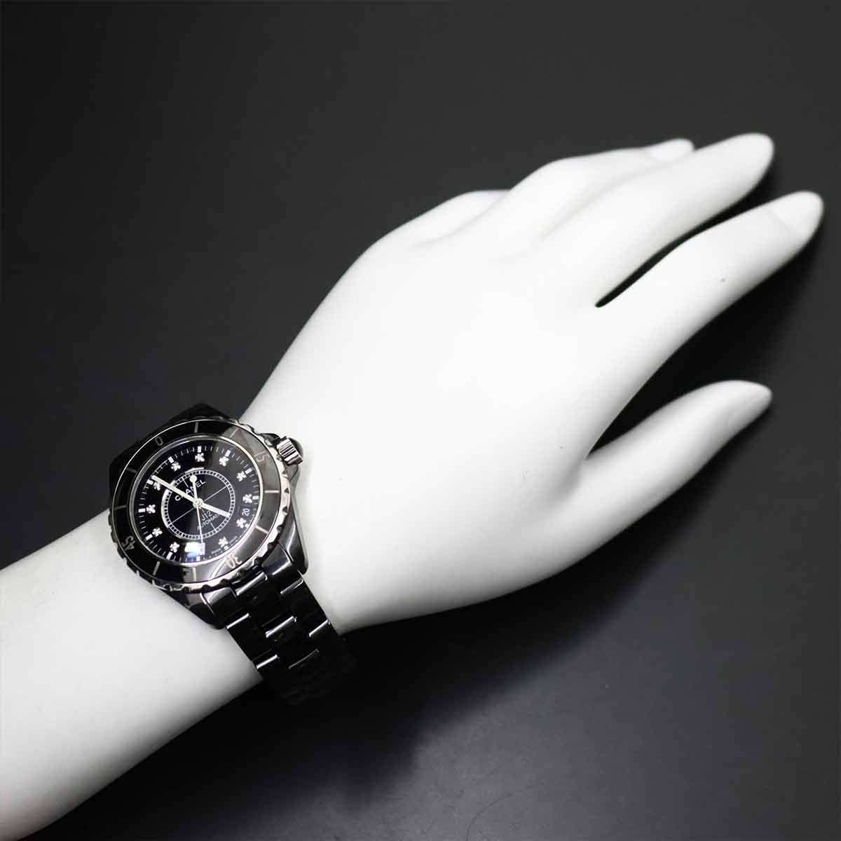 J12 H1626 38mm 12P Diamond Automatic Black Dial Mens Watch