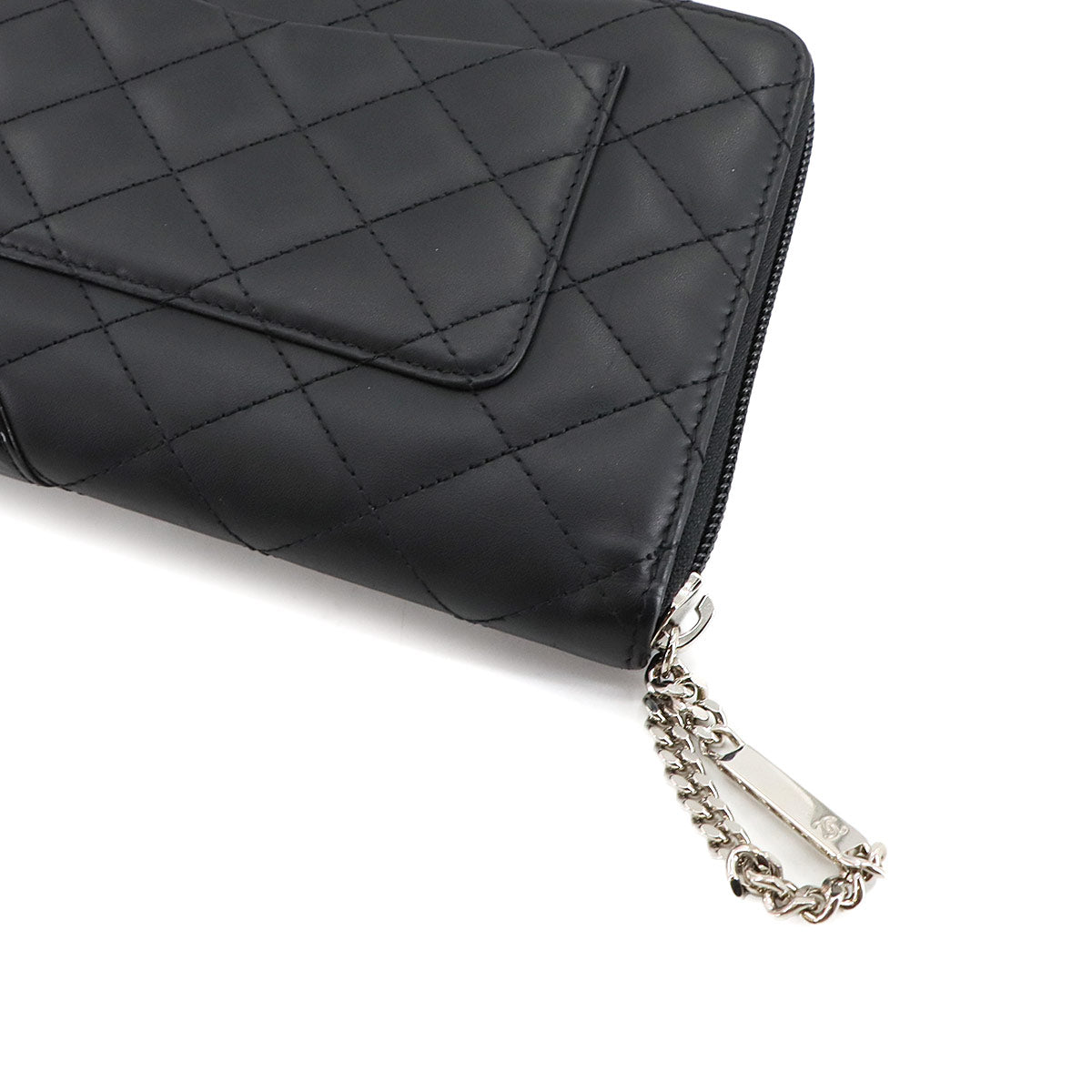 Cambon Line Zipped Around Long Wallet Leather Black A48660