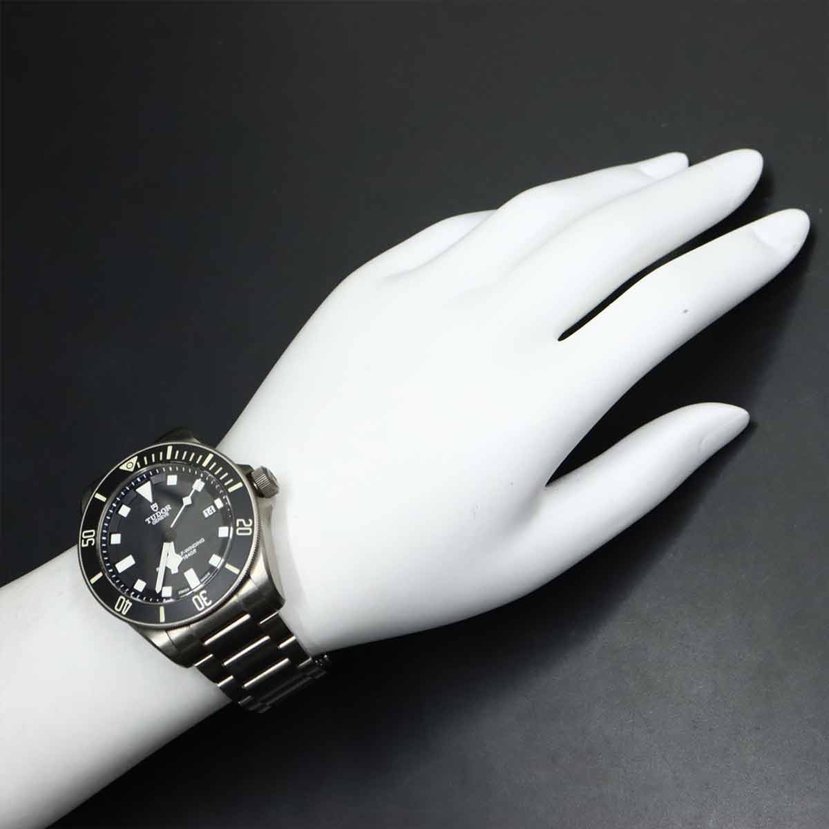 Pelagos 25500TN Automatic Date Black Dial Mens Watch