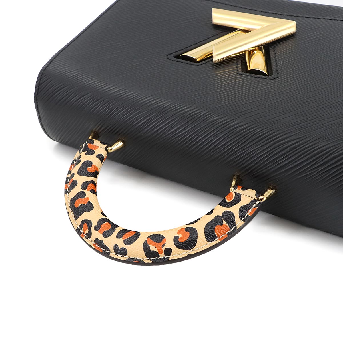 Wild at Heart Twist MM Hand Shoulder Bag Leather M58568