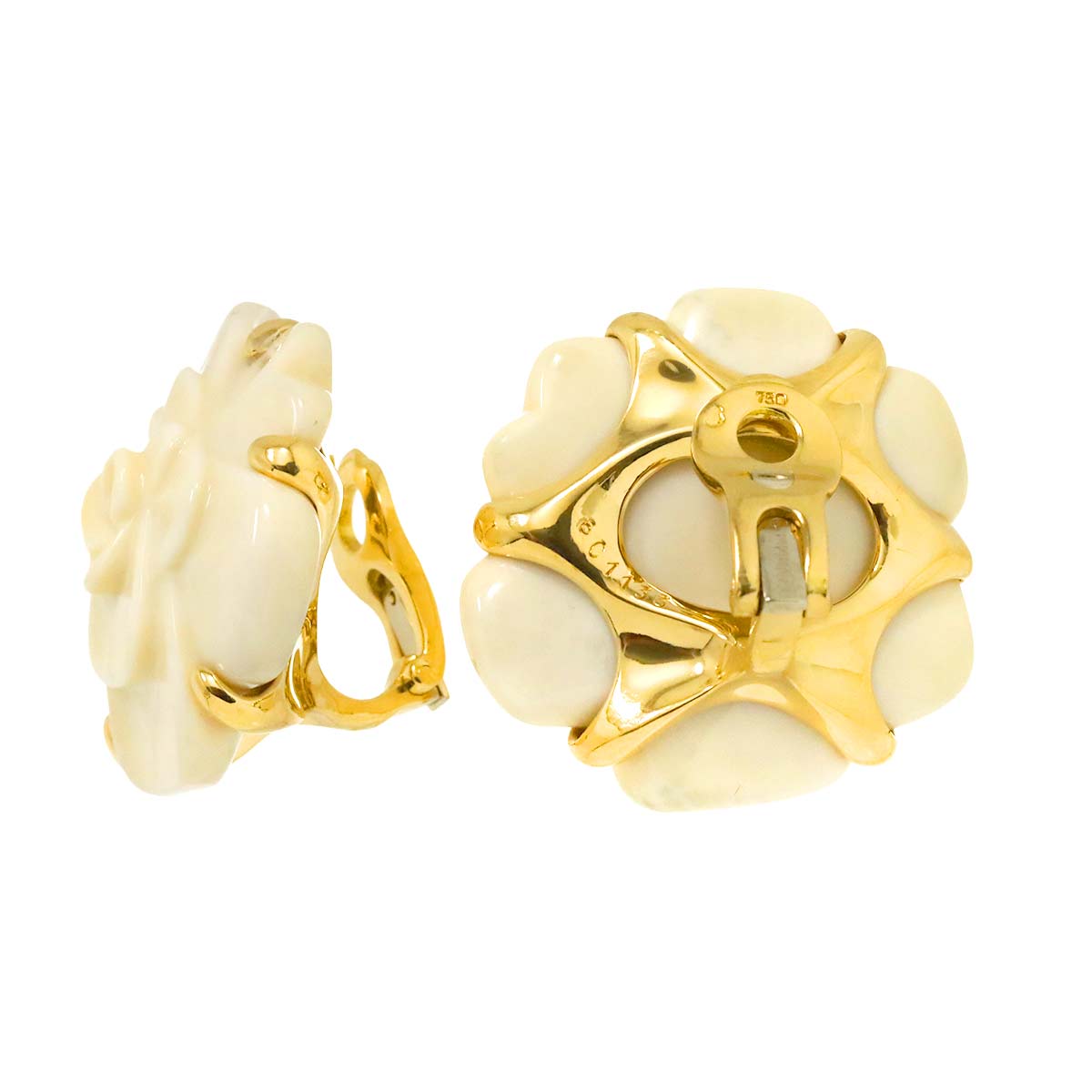 Camelia Cacholong Earrings Clip on 18K Yellow Gold 750