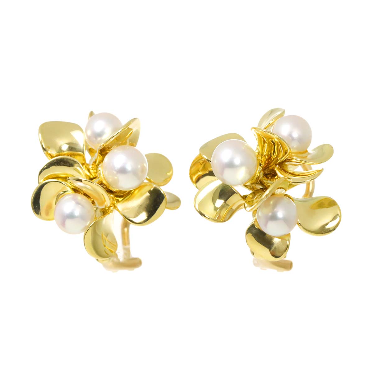 Akoya Pearl 5.1-4.6mm Earrings Clip on 18K Yellow Gold 750