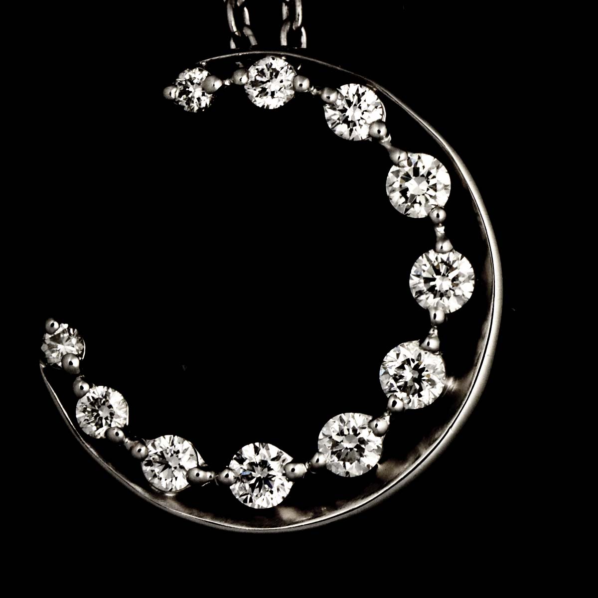 Diamond Moon Necklace 18K WG 750