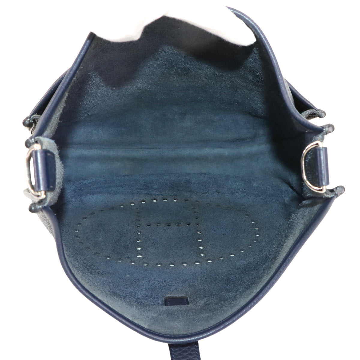 Evelyne3 GM Shoulder Bag Taurillon Clemence Bleu Nuit