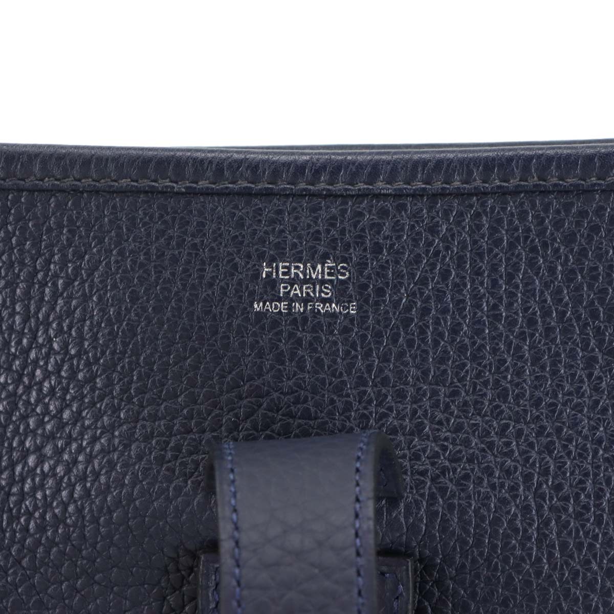 Evelyne3 GM Shoulder Bag Taurillon Clemence Bleu Nuit