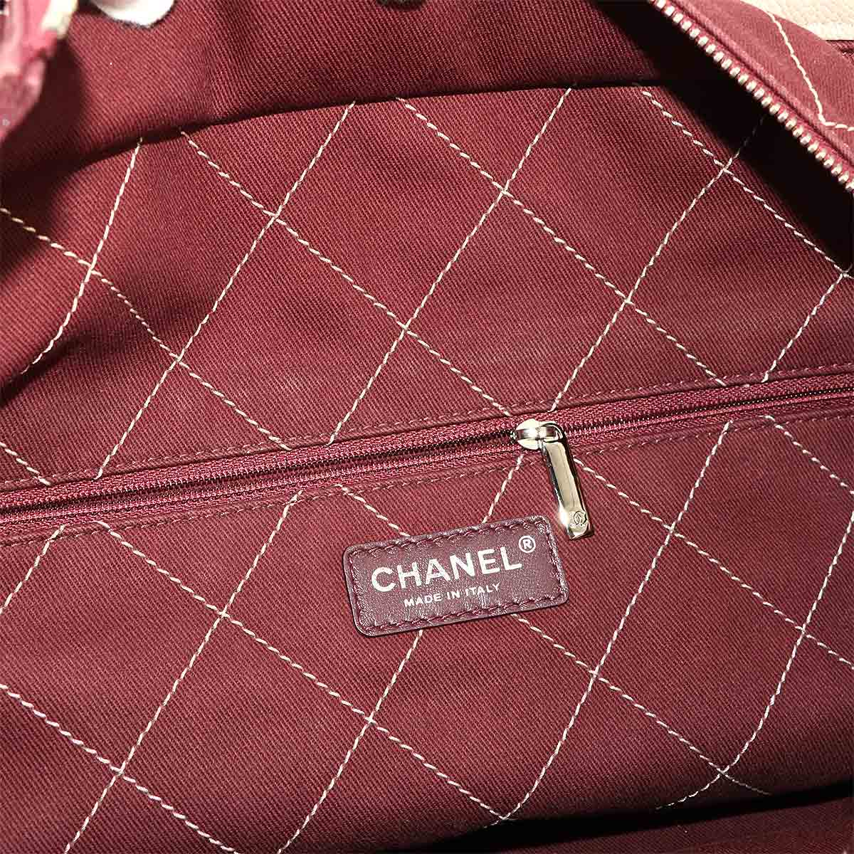 Wild Stitch Chain Tote Bag Leather Beige Coco Logos