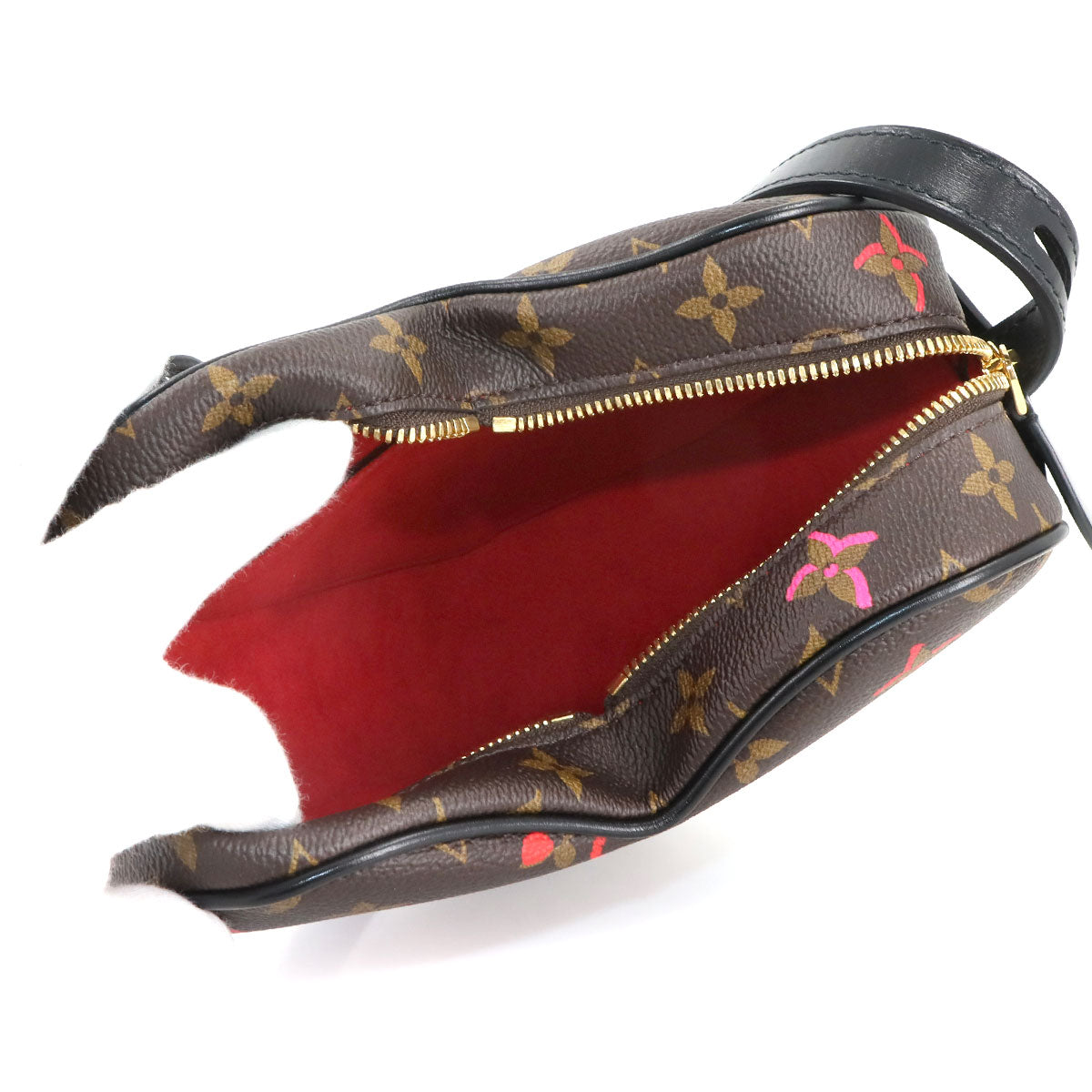 Monogram Sac Coeur Fall in Love Heart Shoulder Bag M45890