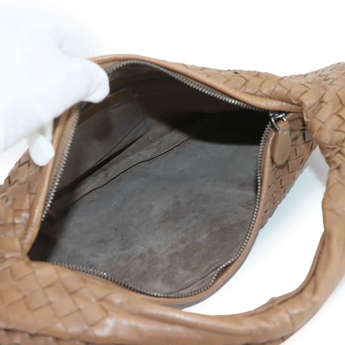 Intrecciato Veneta Shoulder Bag Leather Brown 115653