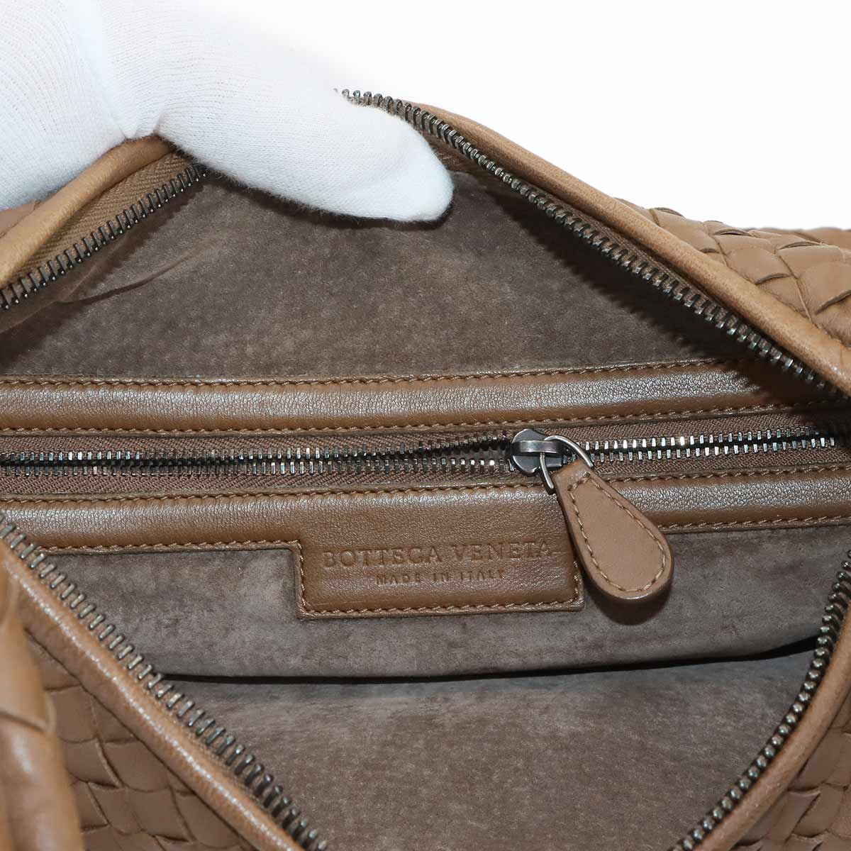Intrecciato Veneta Shoulder Bag Leather Brown 115653