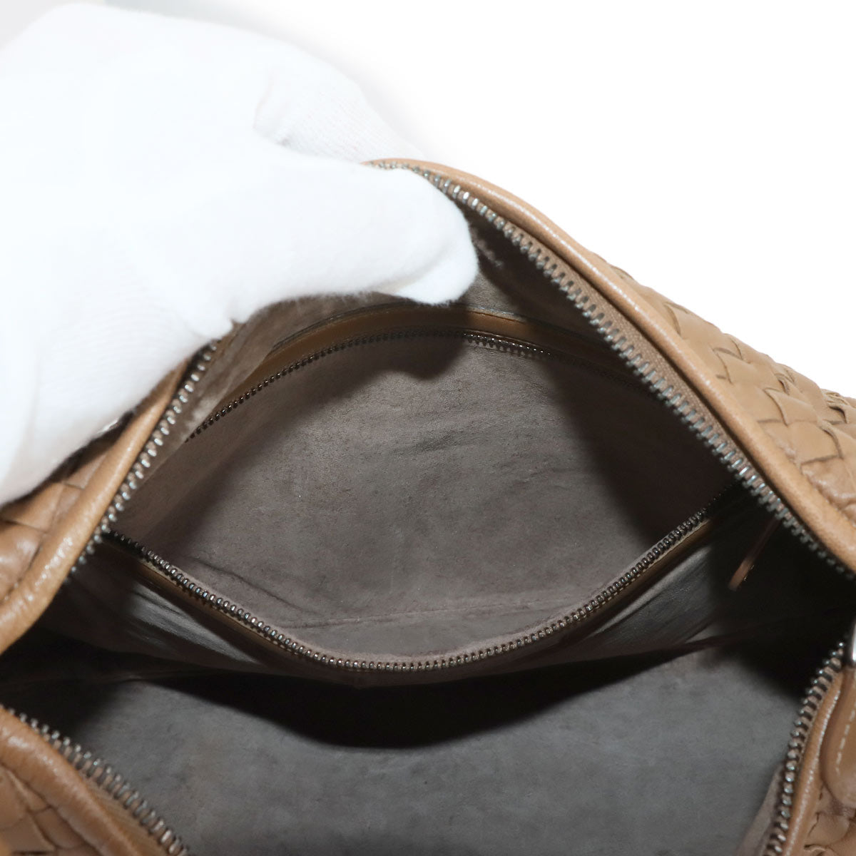 Intrecciato Veneta Shoulder Bag Leather Brown 115653