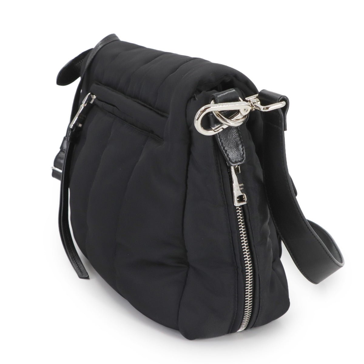 Bomber Shoulder Bag Nylon Leather Nero 1BD048 Black