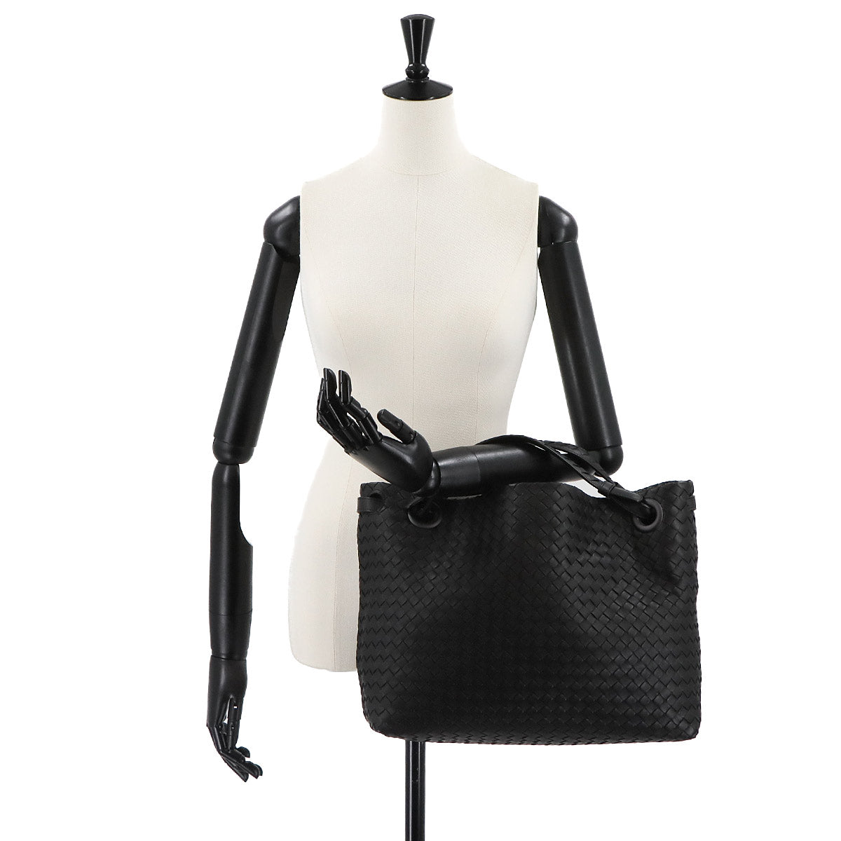 Intrecciato Medium Garda Tote Bag Leather Black 179320