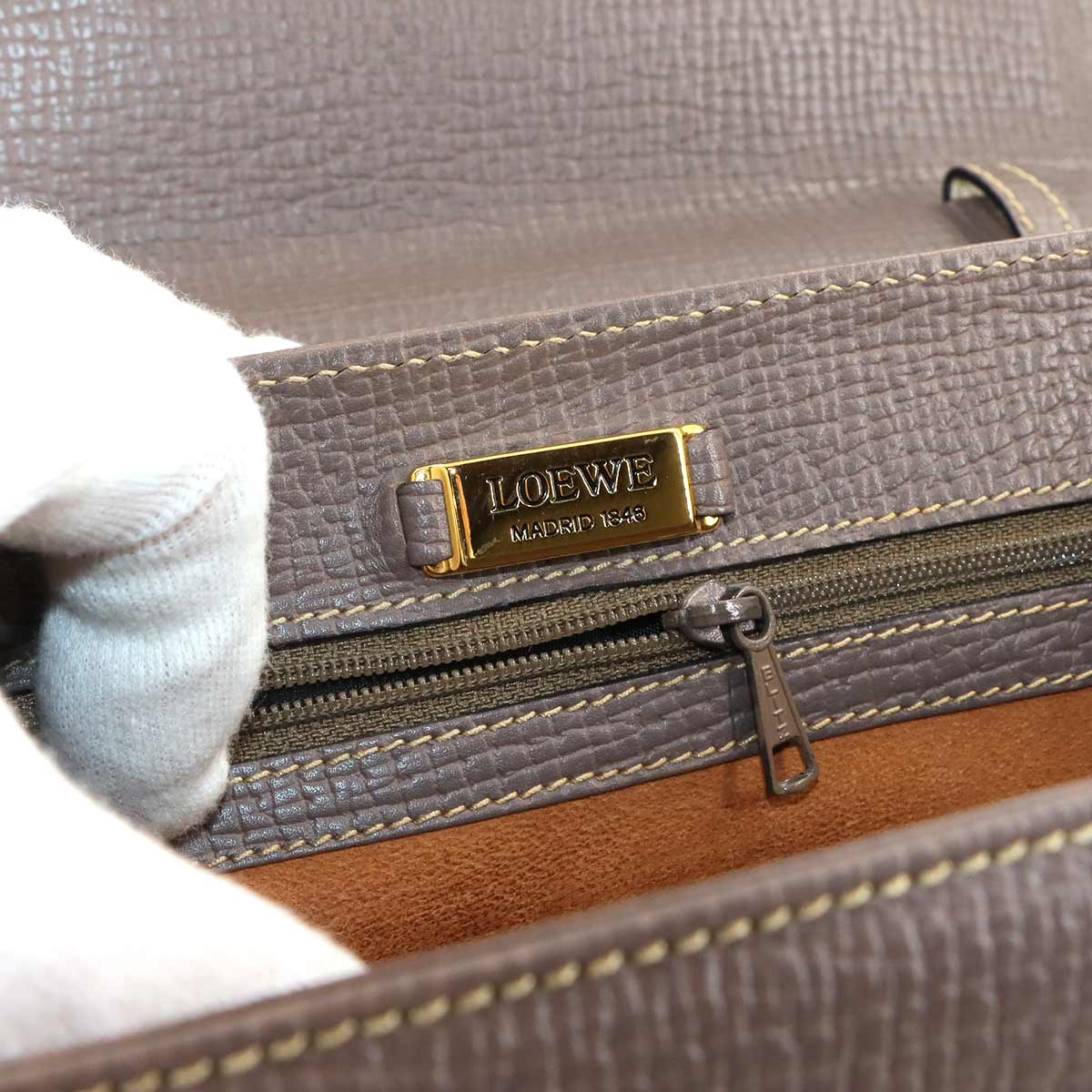 Hand Shoulder Bag Leather Greige Muted brown Purse