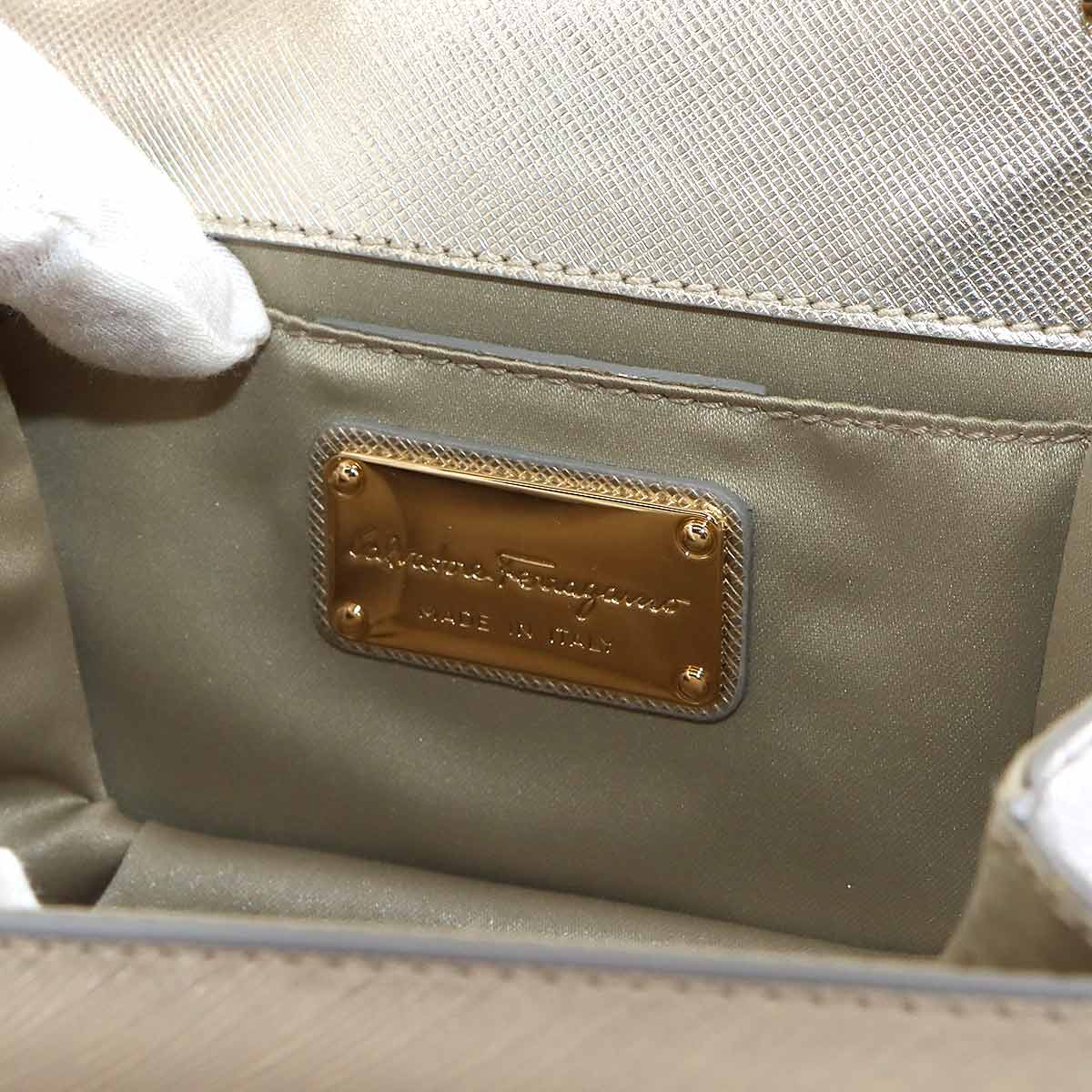 Vara Chain Shoulder Bag Leather Metalic Silver Gold