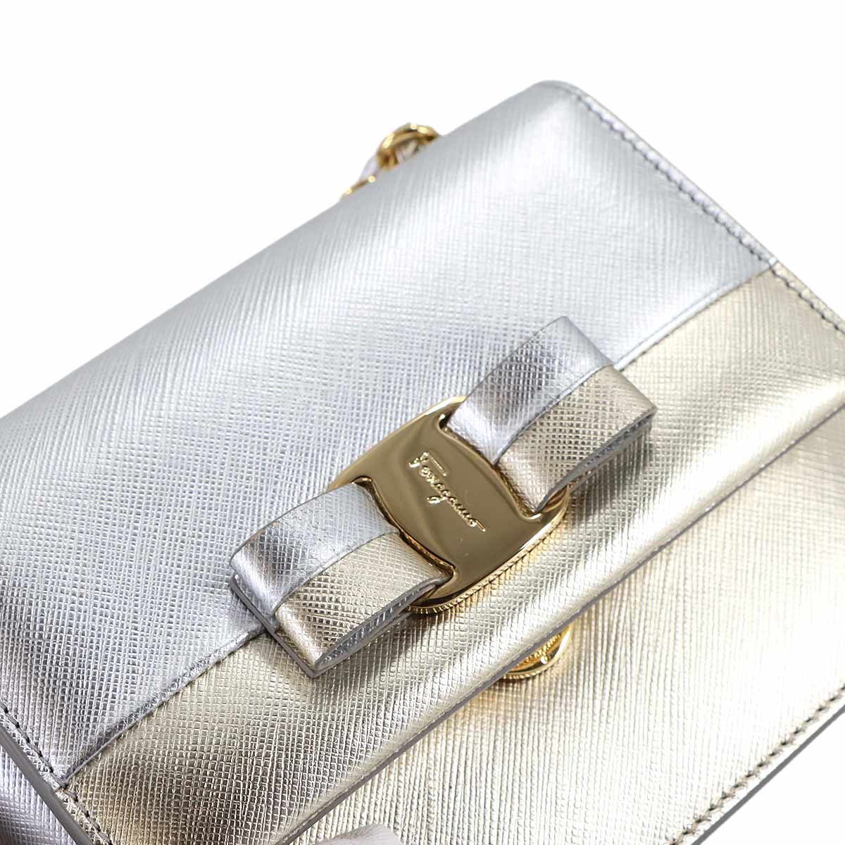 Vara Chain Shoulder Bag Leather Metalic Silver Gold