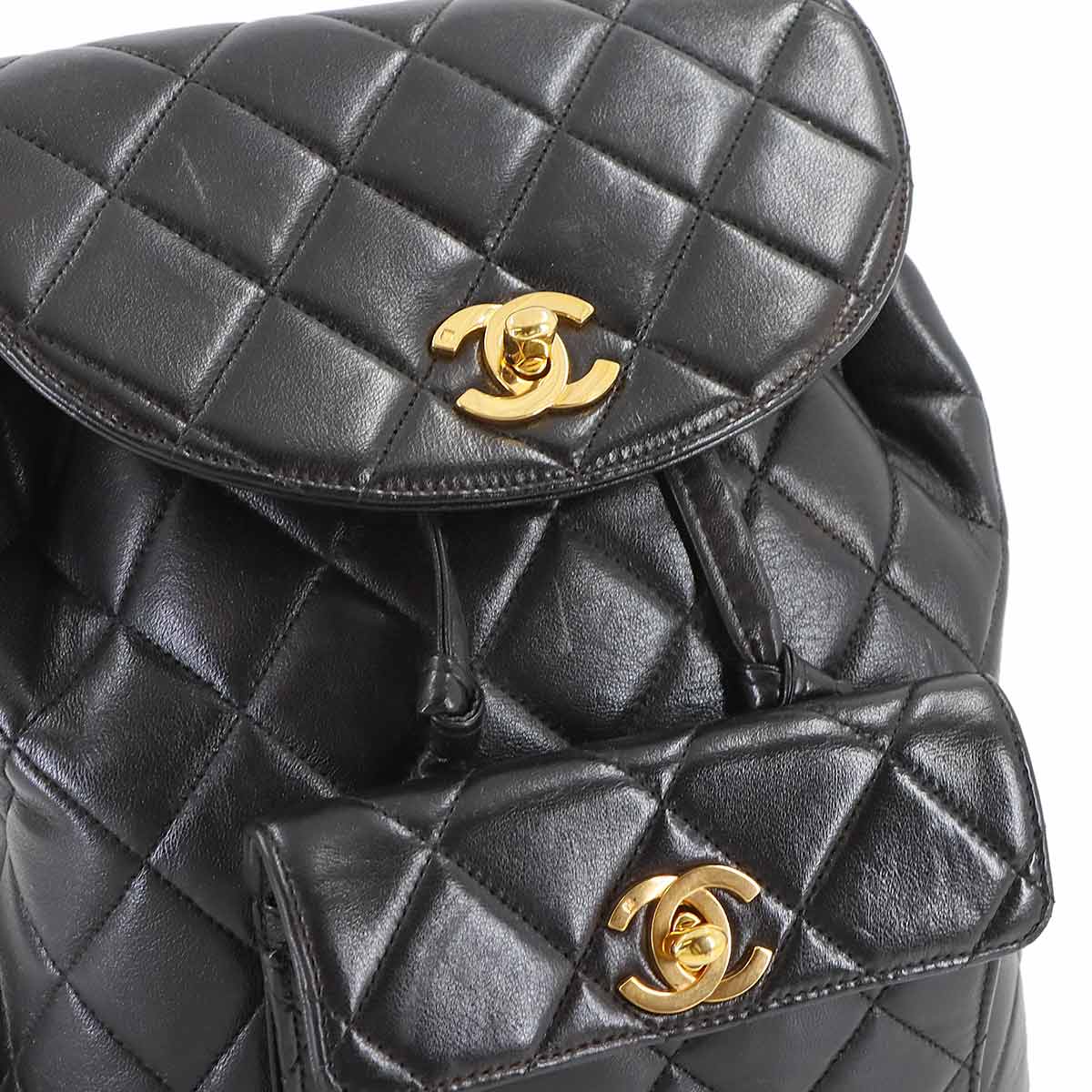 Matelasse Chain Backpack Leather Black duma Purse Vintage