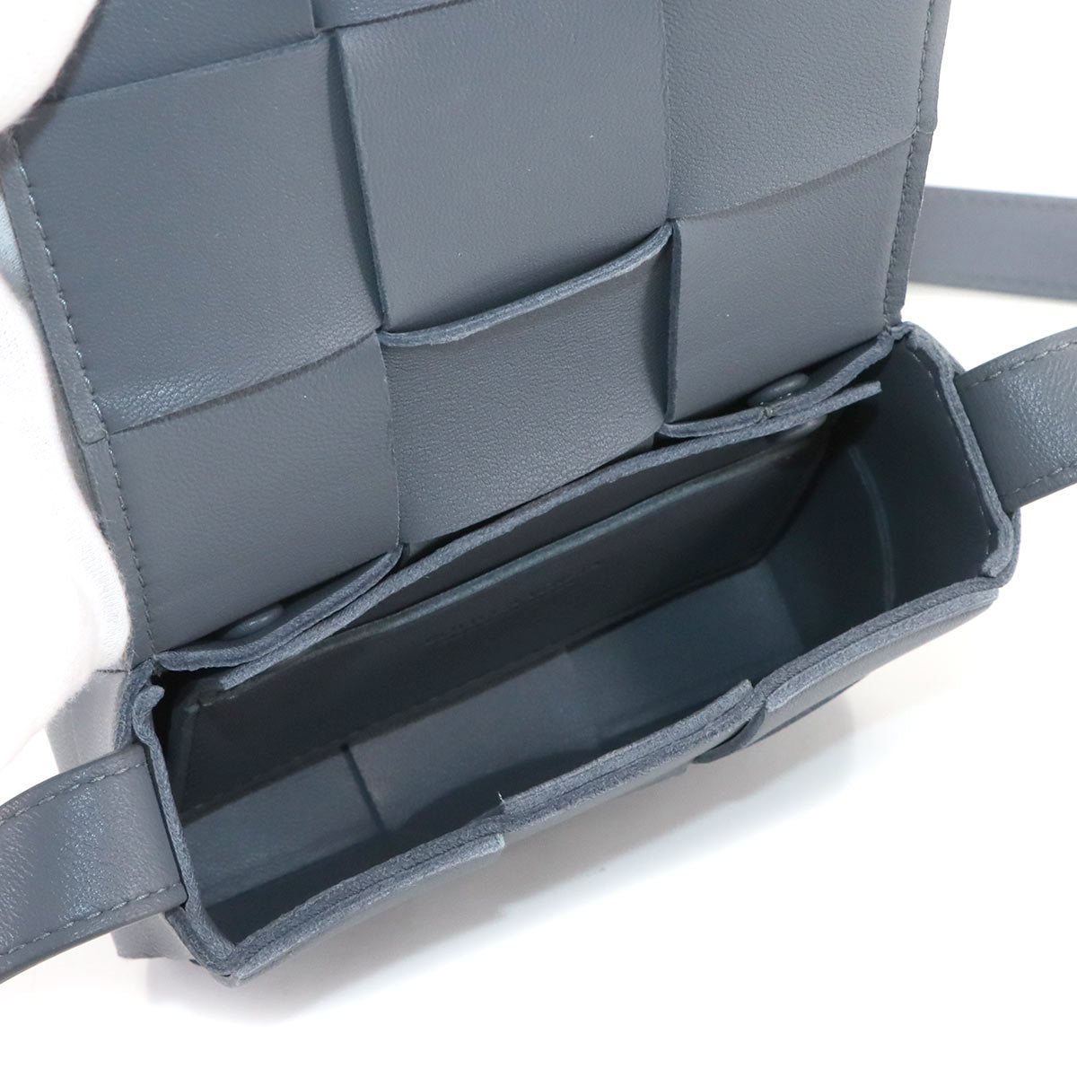 Intrecciato Candy Cassette Shoulder Bag Leather