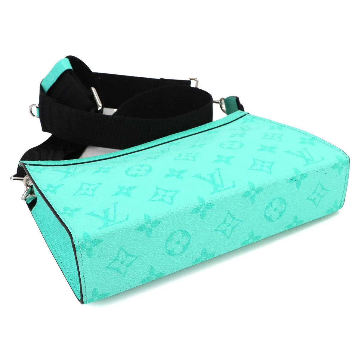 Taigarama Gaston Wearable Wallet Shoulder M30934