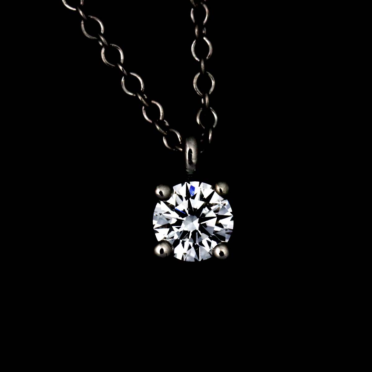 Solitaire Diamond Necklace Platinum