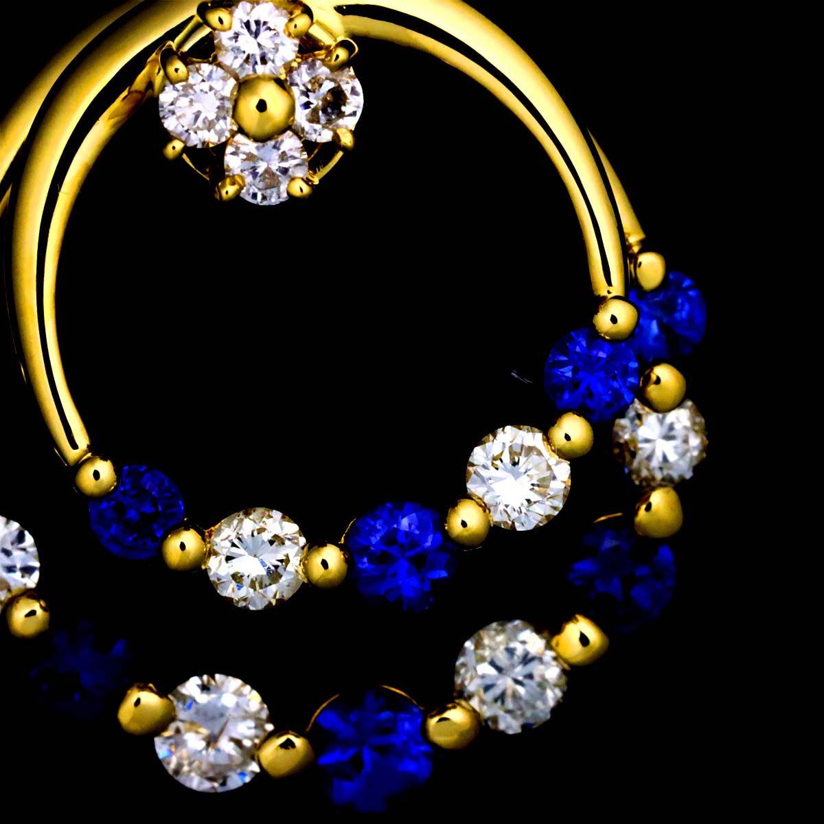 Sapphire 0.68ct Diamond 0.52ct Necklace 18K YG 750