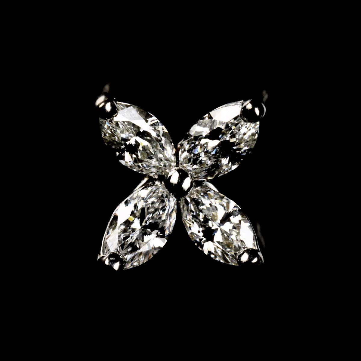 Victoria Mini Diamond Earring Pierced Pt One Piece only