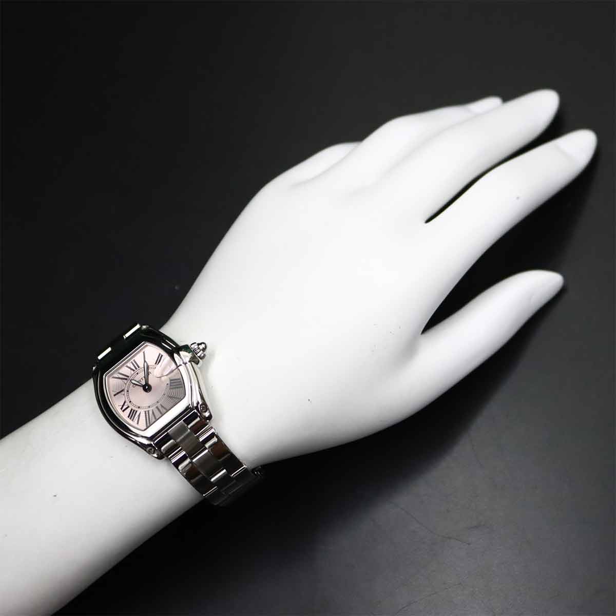 Roadster W62017V3 Date Quartz Pink Dial Ladies Watch